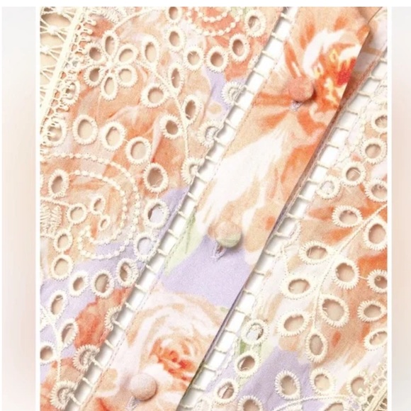 ALICE + OLIVIA | Embroidered Eyelet Top - Picture 5 of 14